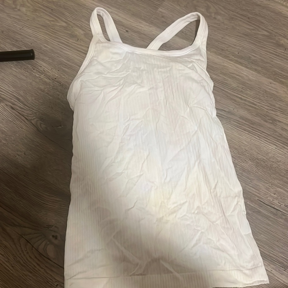 White ebb to street lululemon! 🤍